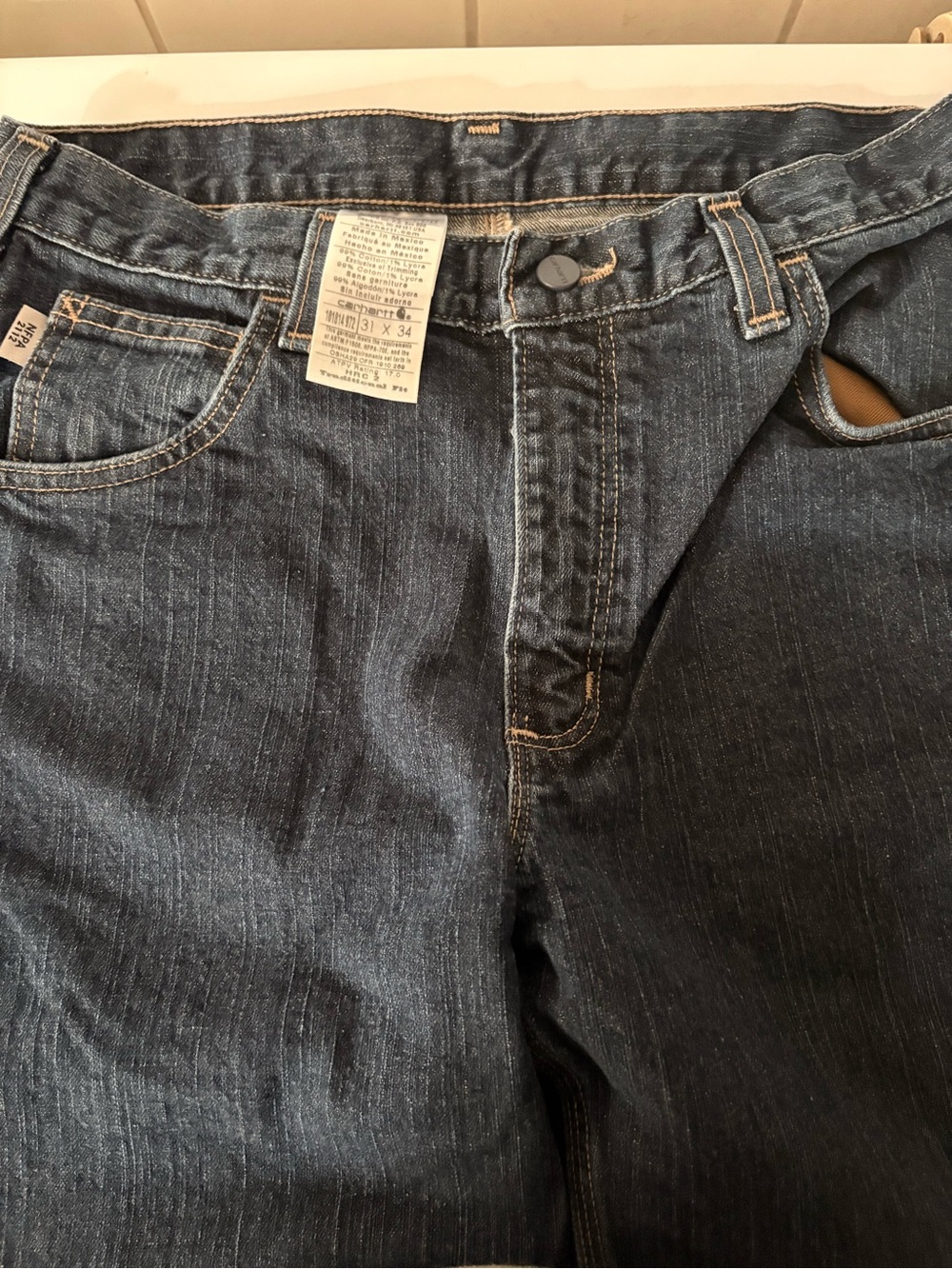 Carhartt Men's Dark Blue Relaxed Jeans